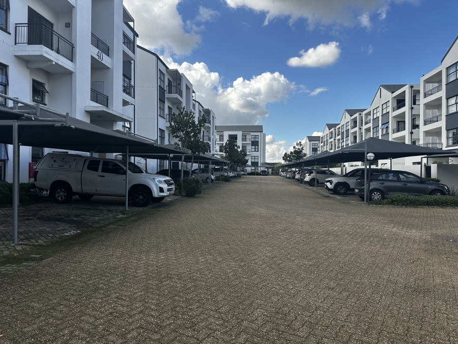 To Let 3 Bedroom Property for Rent in Sandown Western Cape
